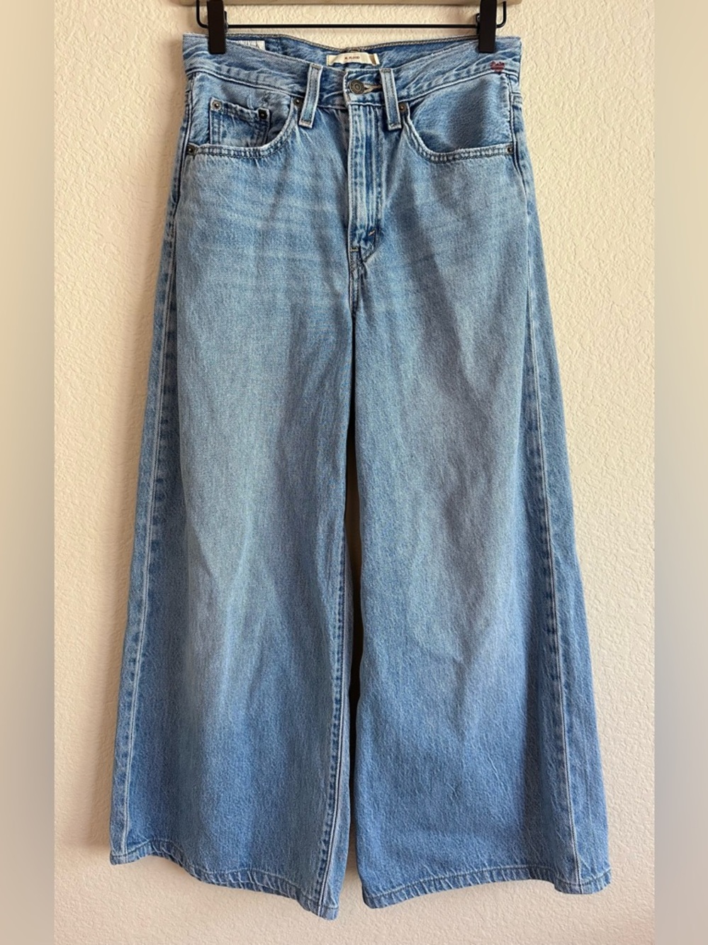 Levis Premium XL Flood Wide Leg Jeans Womens Size 24 Blue Wash Denim Streetwear